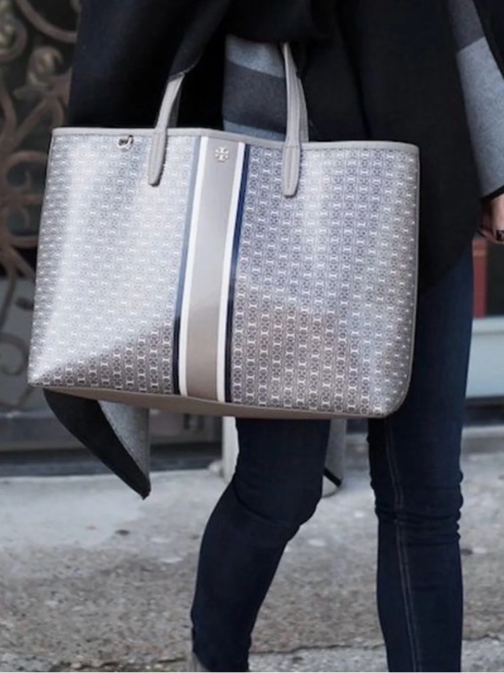 Tory Burch Gemini Link Tote Bag Purse
